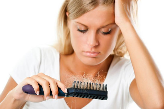 caduta dei capelli cause e rimedi naturali