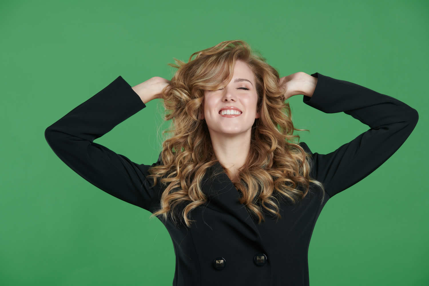 E ora che abbiamo scoperto come trattare i capelli ricci, passiamo allo STILE!
